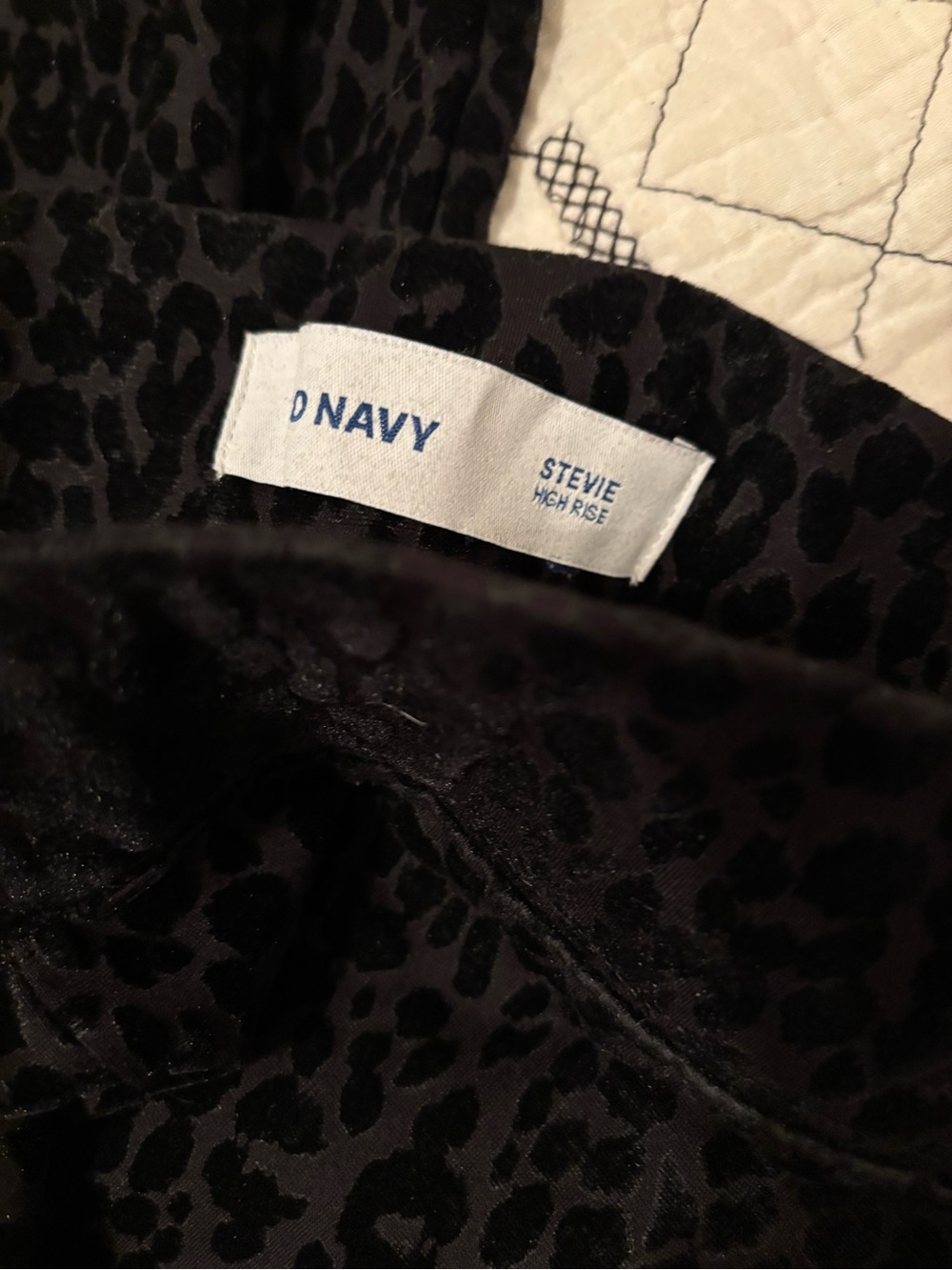 Old Navy Stevie high rise flocked leopard print Leggings M - Picture 3 of 11